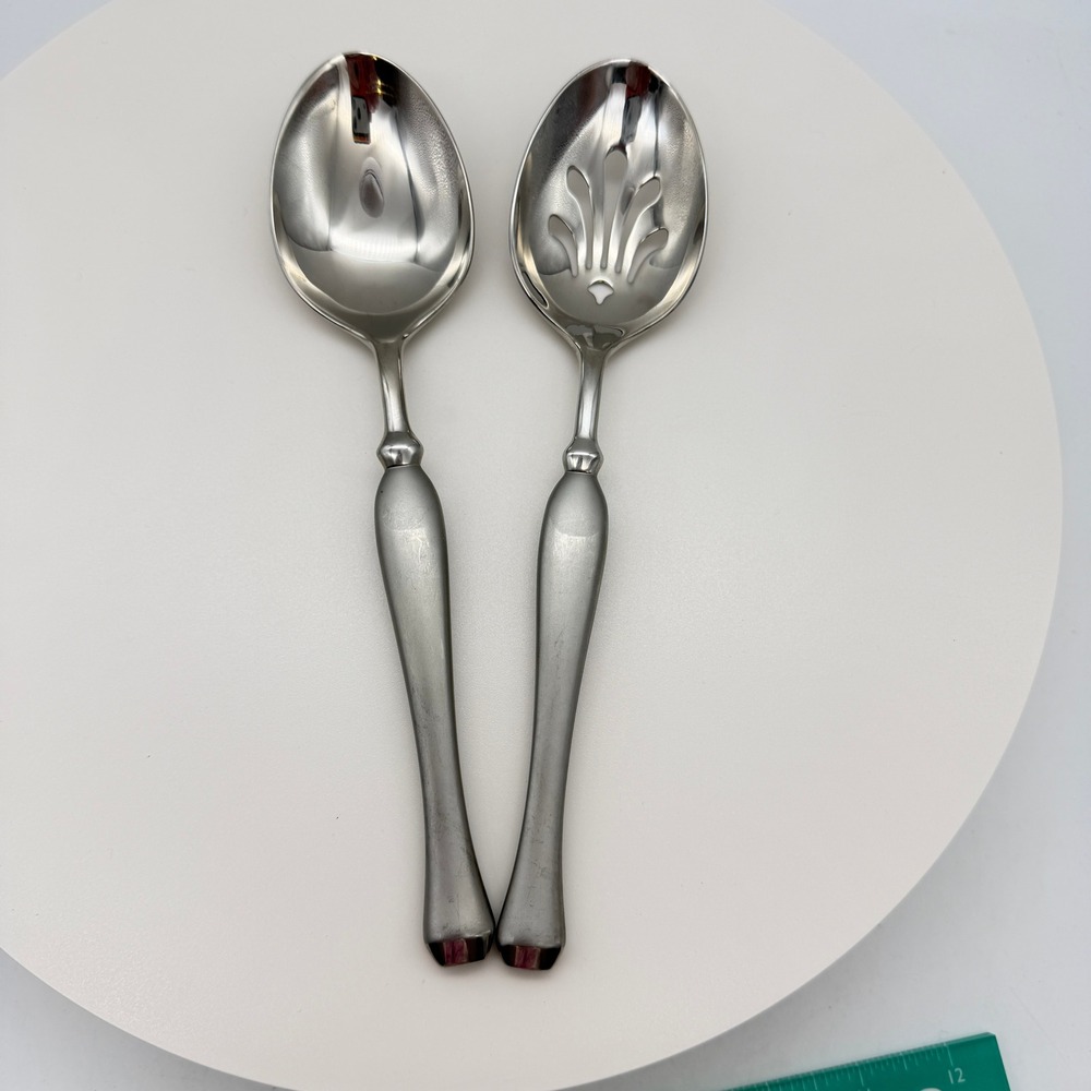 Yamazaki Bellaire Ice Serving Spoons Set Stainless Pierced Solid 8 5/8"